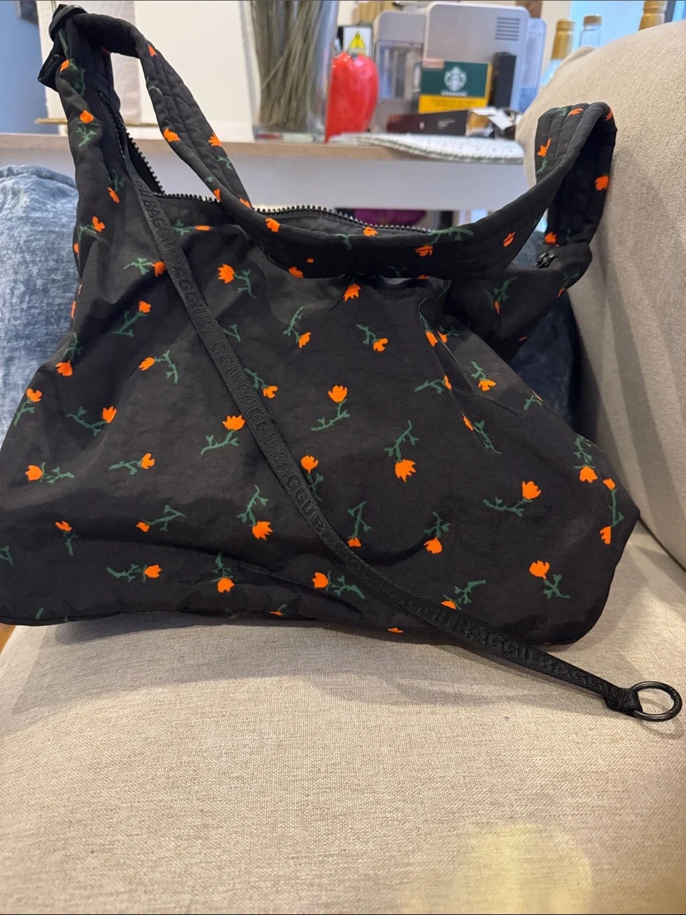 Baggu Black Floral Shoulder Bag with Orange Flower Print - Picture 2 of 2